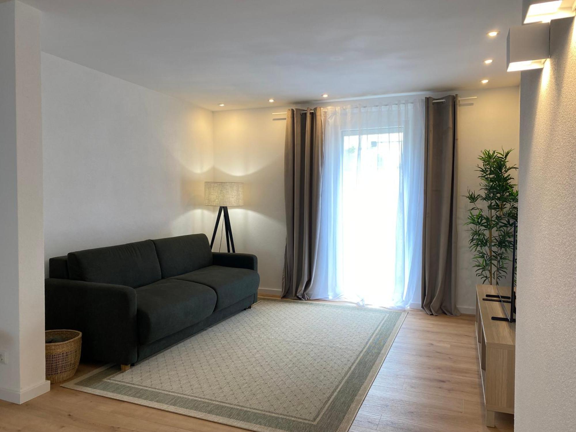 Modern Living Apartment - Naehe Krankenhaus, Altstadt, Bahnhof - 3-Zimmer Amberg Eksteriør bilde